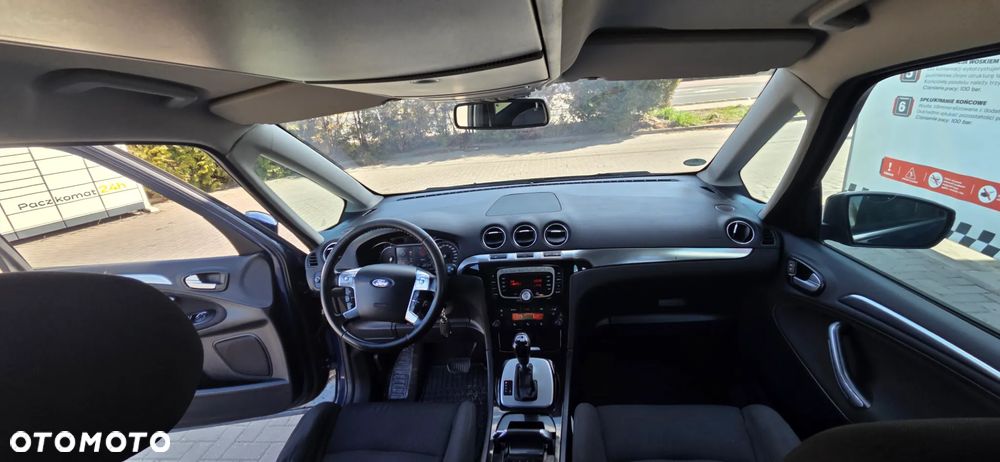 Ford Galaxy 2.0 TDCi Ghia - 32