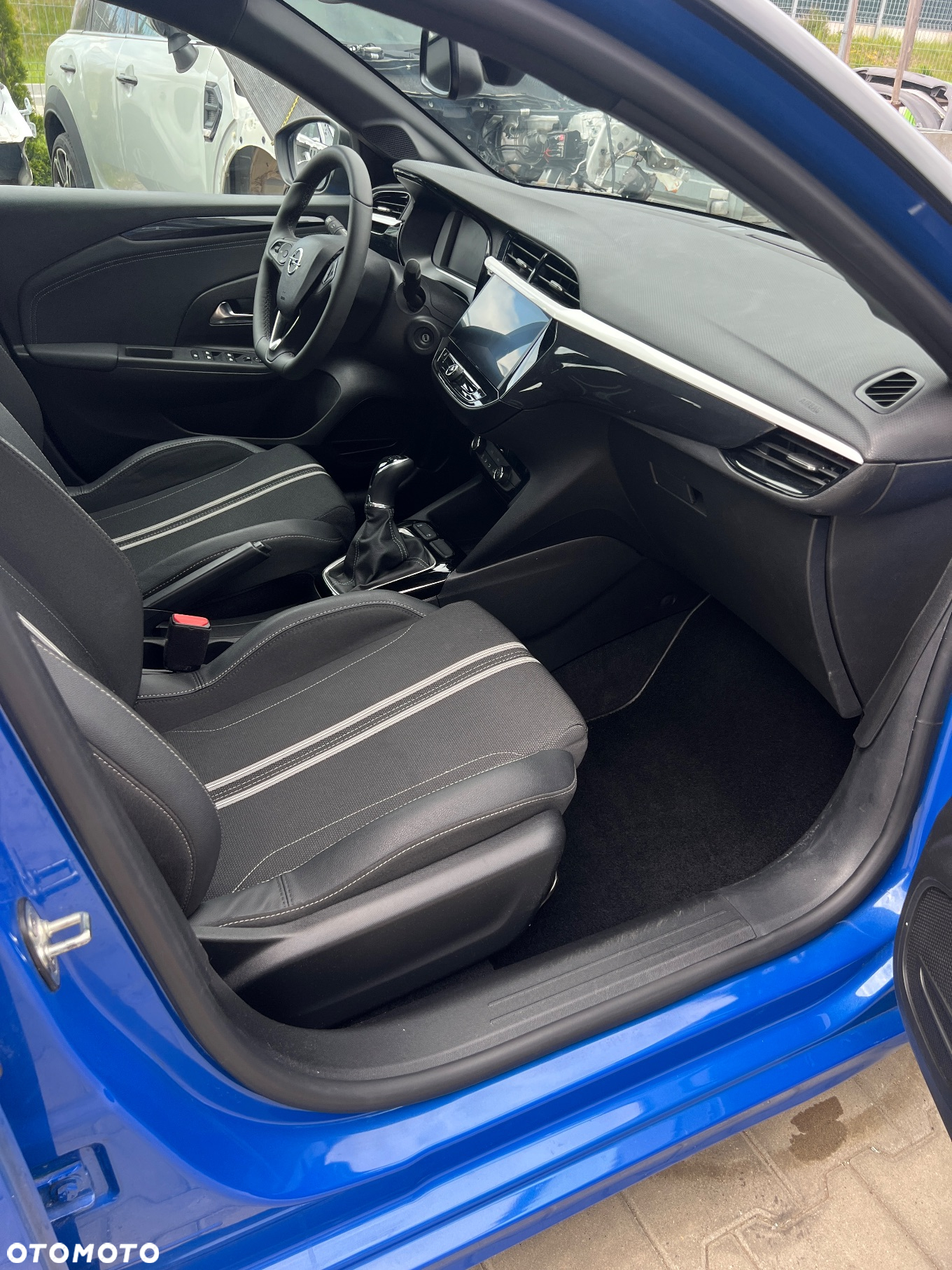 Opel Corsa 1.2 Yes S&S - 28