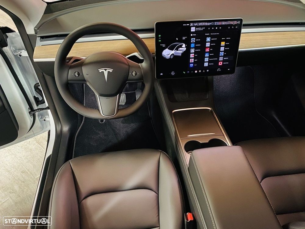 Tesla Model Y Tração Traseira - 7