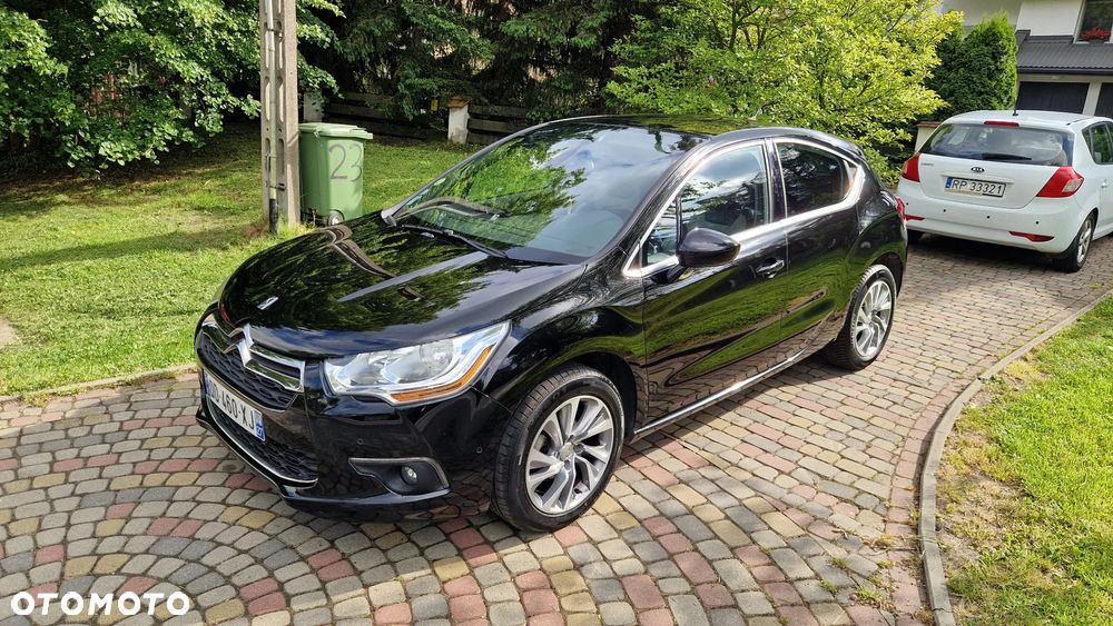 Citroën DS4 1.6 HDi SoChic - 10