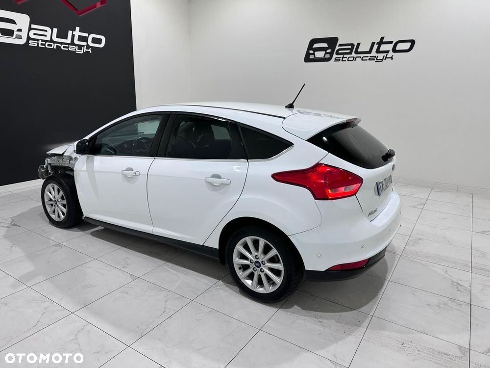 Ford Focus - 16