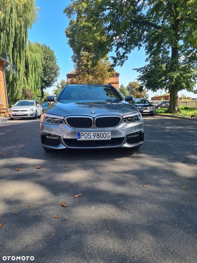 BMW Seria 5 530d Touring Sport Line - 3
