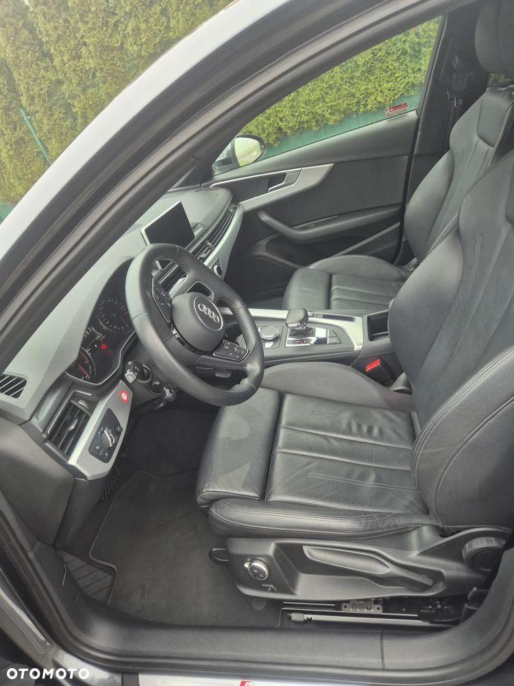 Audi A4 Avant 40 TFSI S tronic S line - 12