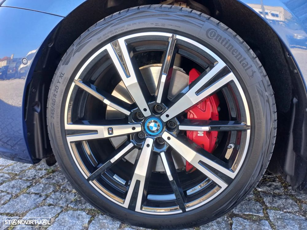 BMW i5 eDrive40 Pack Desportivo M - 19