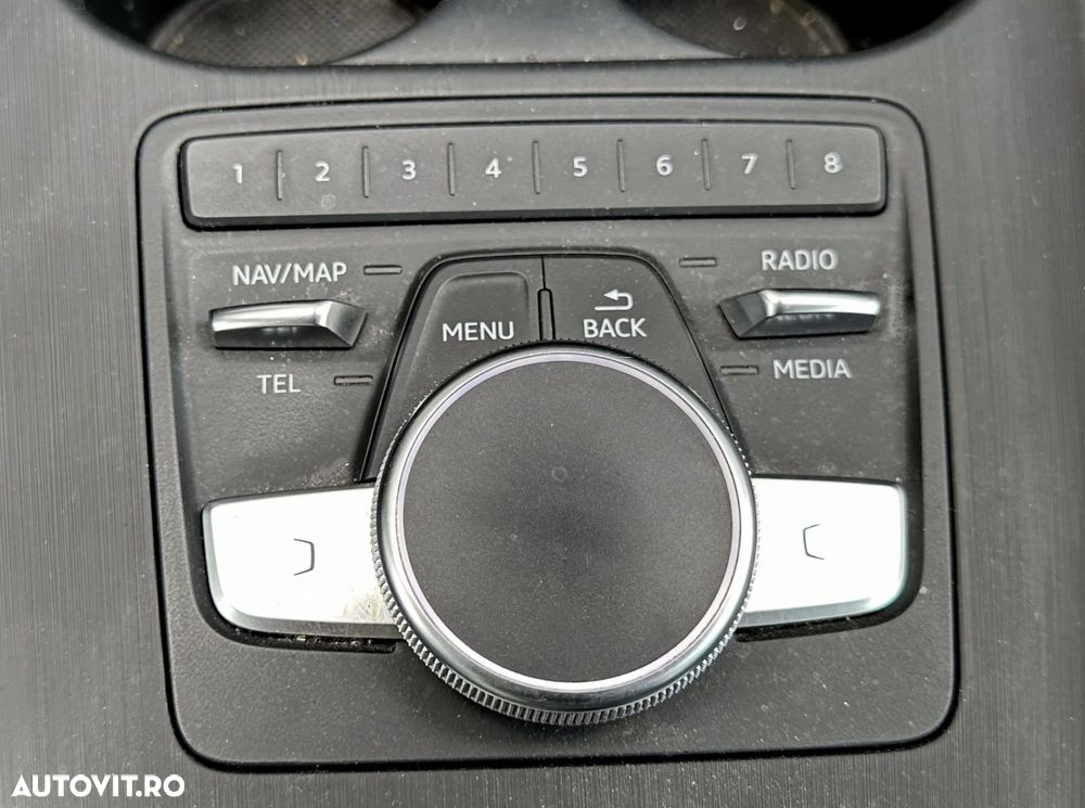 Audi A4 2.0 TDI DPF multitronic S line Sportpaket - 16