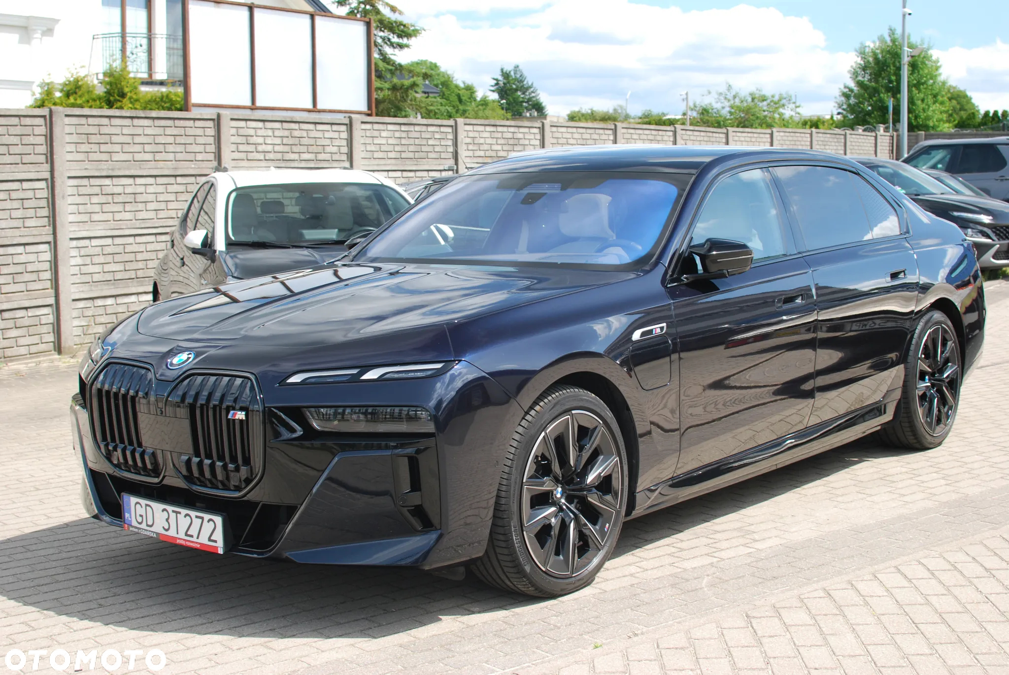 BMW Seria 7 M760e PHEV xDrive sport - 3