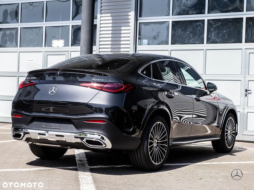 Mercedes-Benz GLC 220 d mHEV 4-Matic AMG Line - 6
