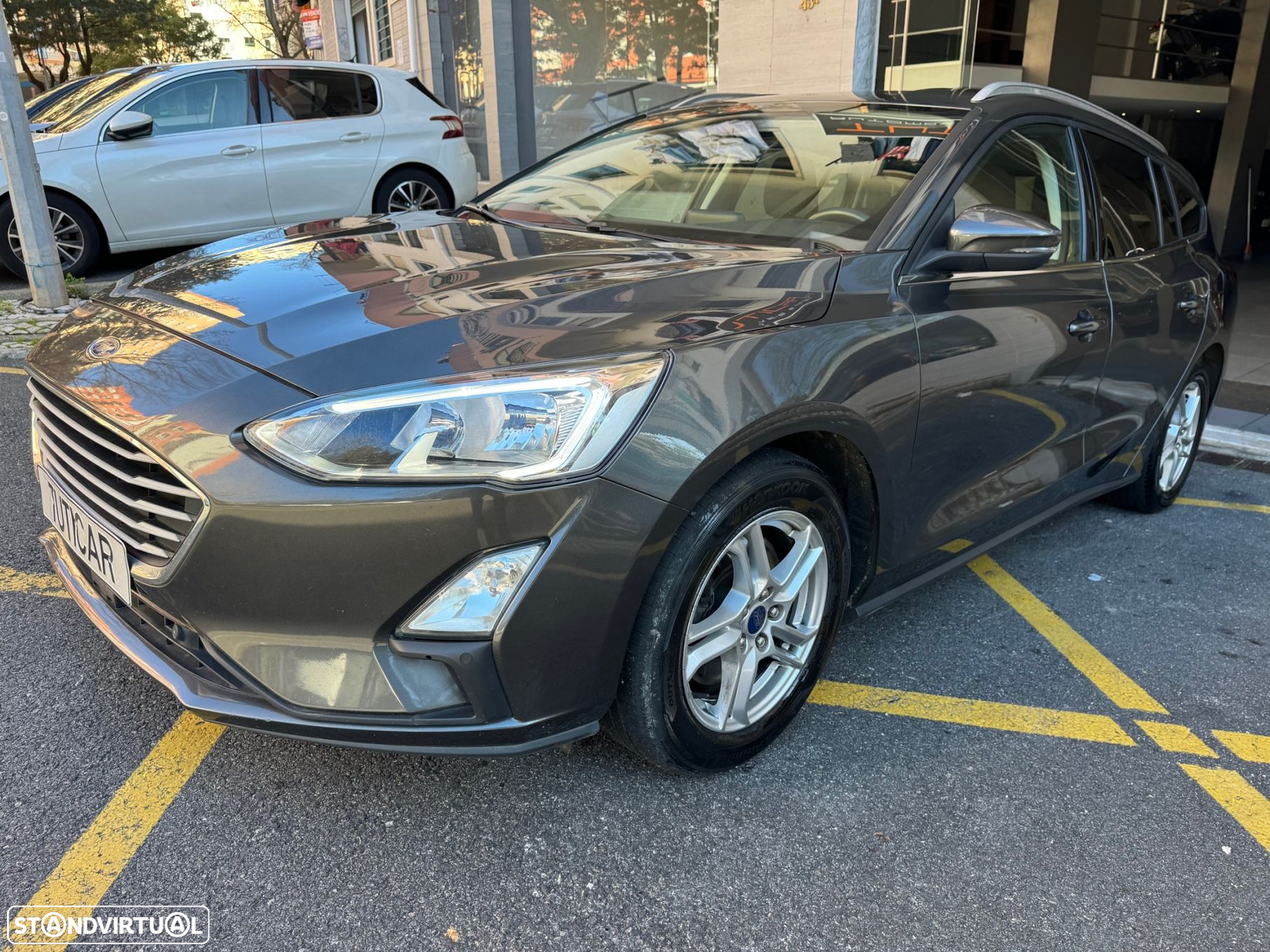 Ford Focus SW 1.0 EcoBoost Business - 41