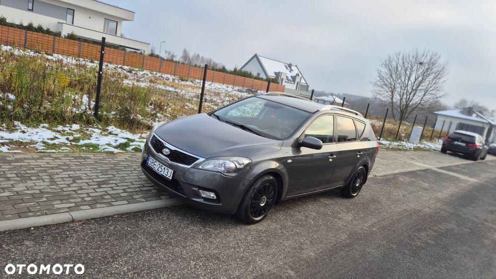 Kia Ceed 1.4 Comfort + - 1