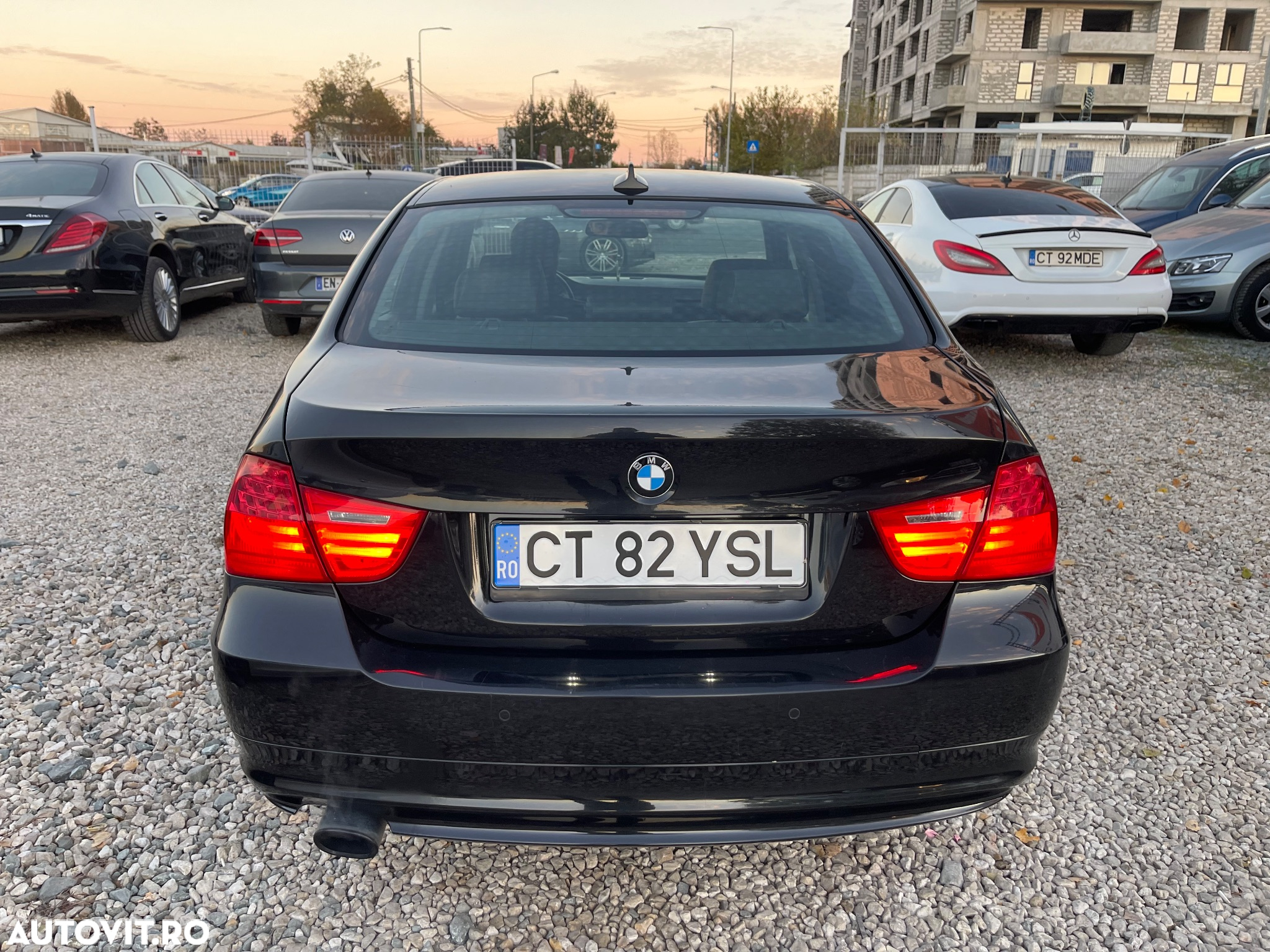 BMW Seria 3 318i Edition Exclusive - 6