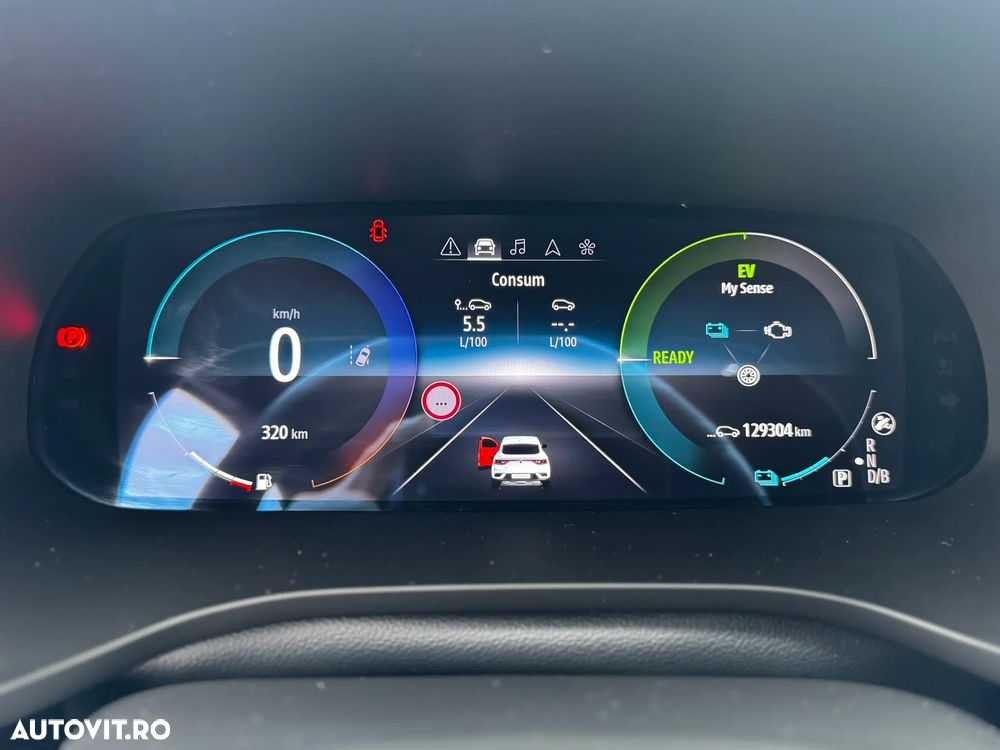 Renault Arkana E-TECH Hybrid RS Line - 18