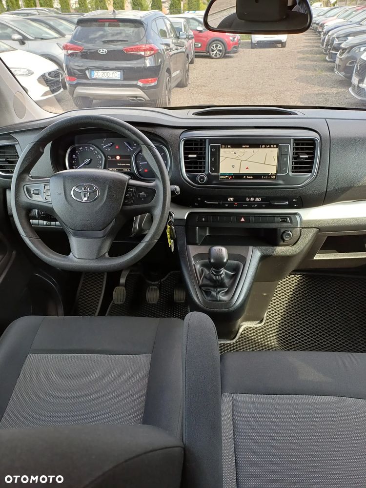 Toyota Proace Verso 2,0-l-D-4D L2 (8-Si.) Family - 23