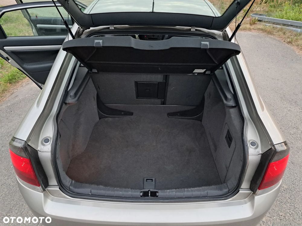 Opel Vectra 3.2 Sport - 18