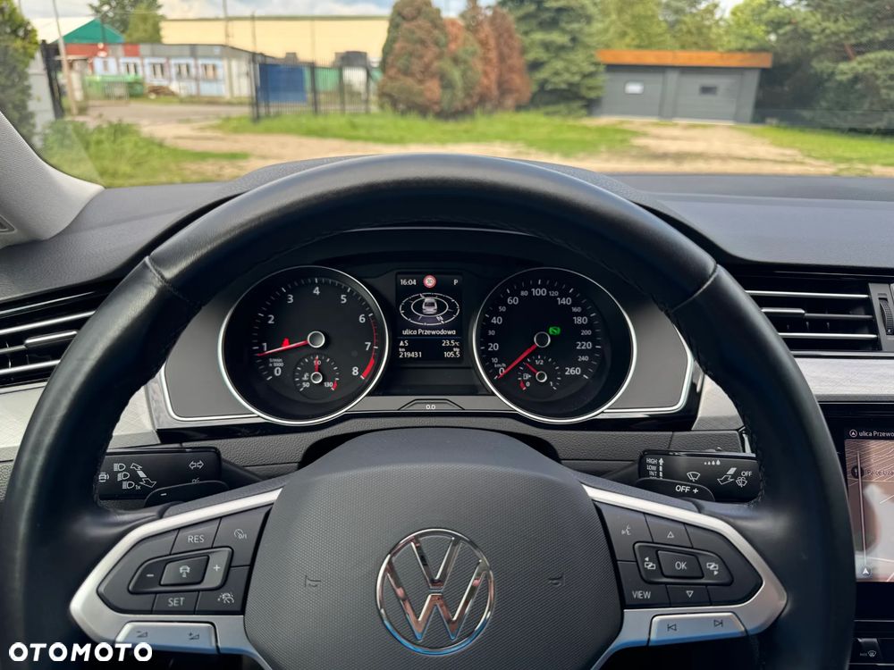 Volkswagen Passat 2.0 TSI Business DSG - 4