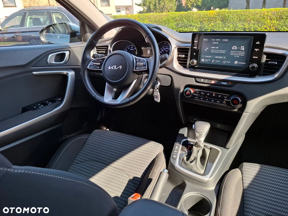 Kia Ceed 1.5 T-GDI M DCT - 23