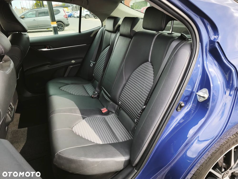 Toyota Camry 2.5 Hybrid Prestige CVT - 13