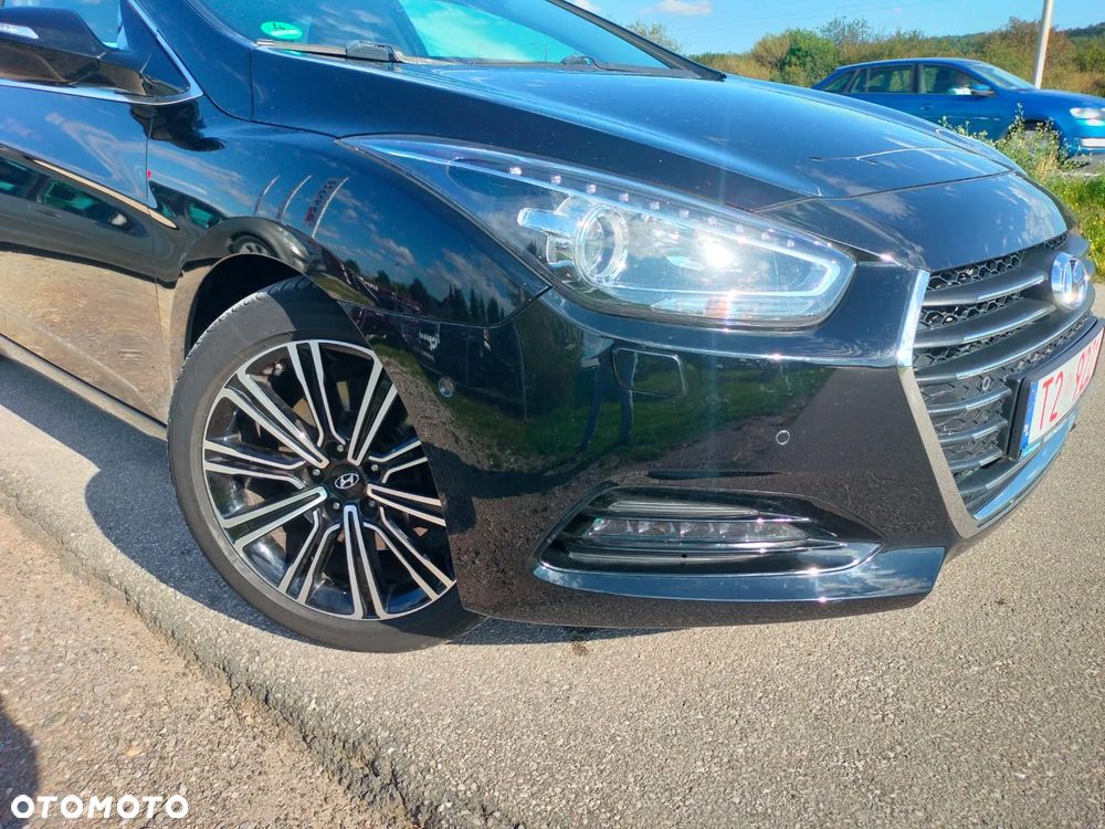Hyundai i40 Kombi 1.7 CRDi Premium - 8