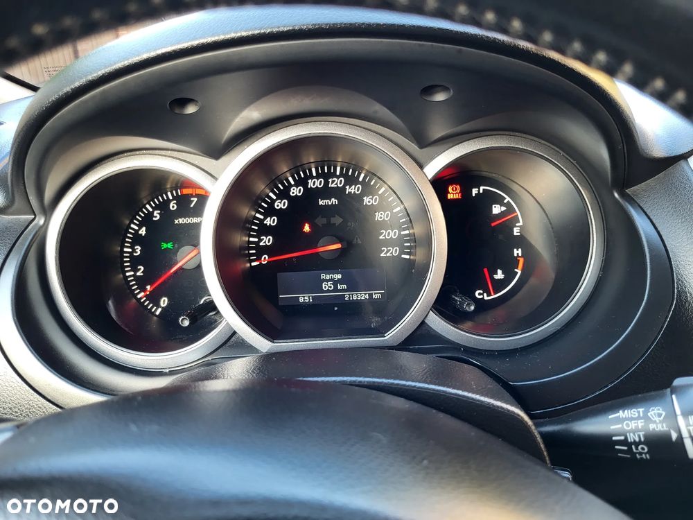Suzuki Grand Vitara 2.4 Premium - 19