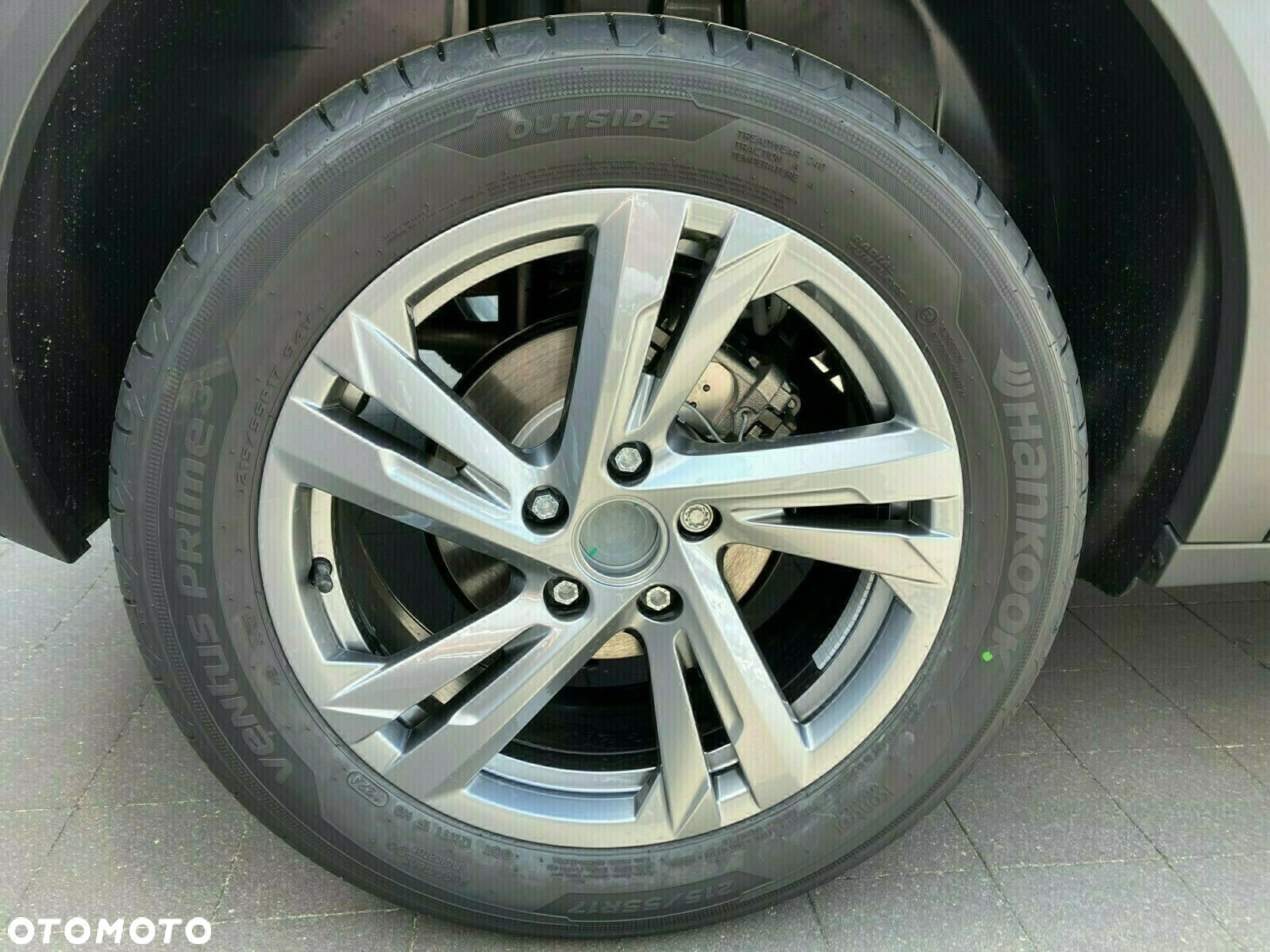 Volkswagen T-Roc - 9