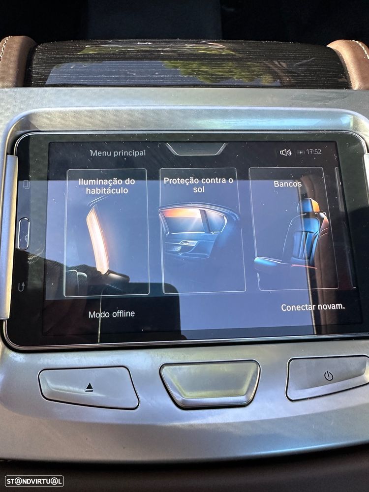 BMW 740 Ld xDrive Pack M - 13