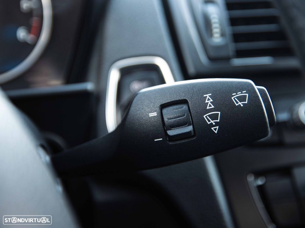 BMW 116 d EfficientDynamics - 27