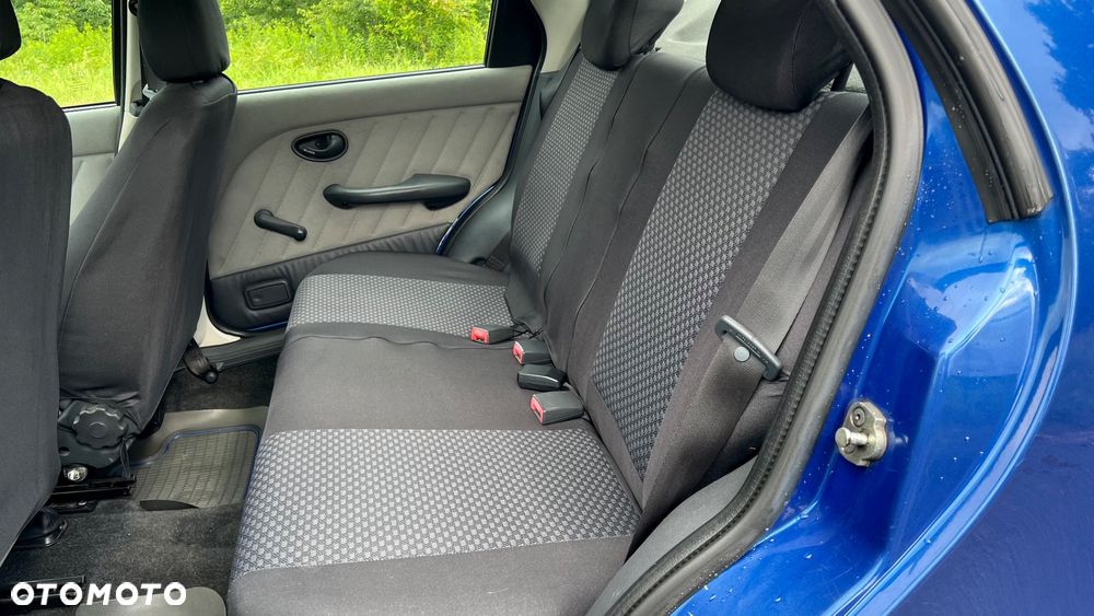 Fiat Albea 1.4 Fresh - 11