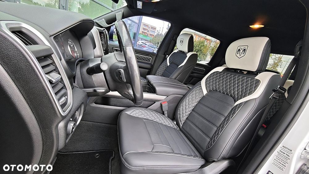 RAM 1500 5.7 Crew Cab Longbed Laramie Sport - 14