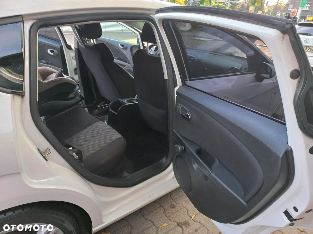 Seat Leon 1.6 Audience - 17