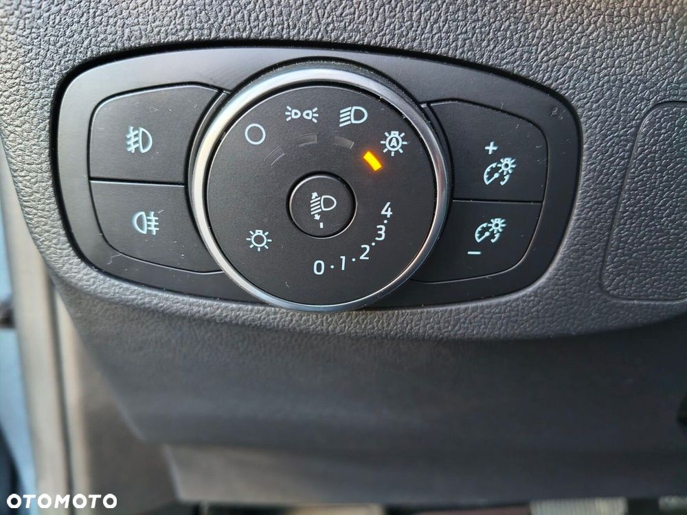 Ford Focus - 30