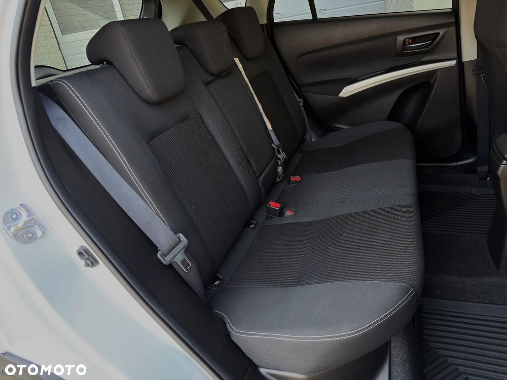 Suzuki SX4 S-Cross 1.4 Boosterjet Allgrip Comfort+ - 29