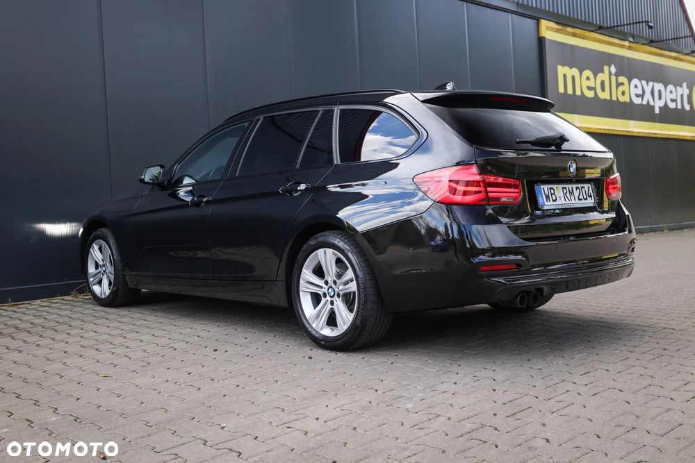 BMW Seria 3 320d xDrive Luxury Line sport - 18