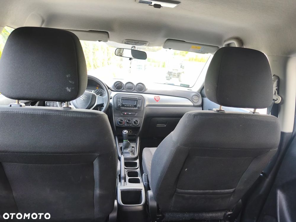 Suzuki Vitara - 23