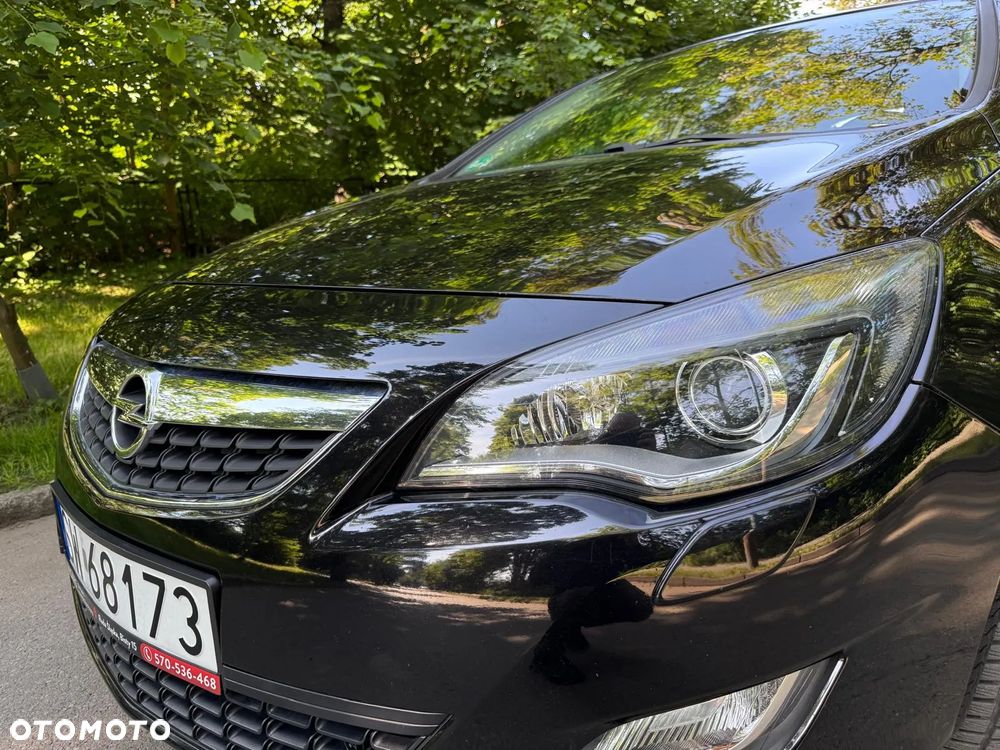 Opel Astra 1.4 Turbo Cosmo - 5