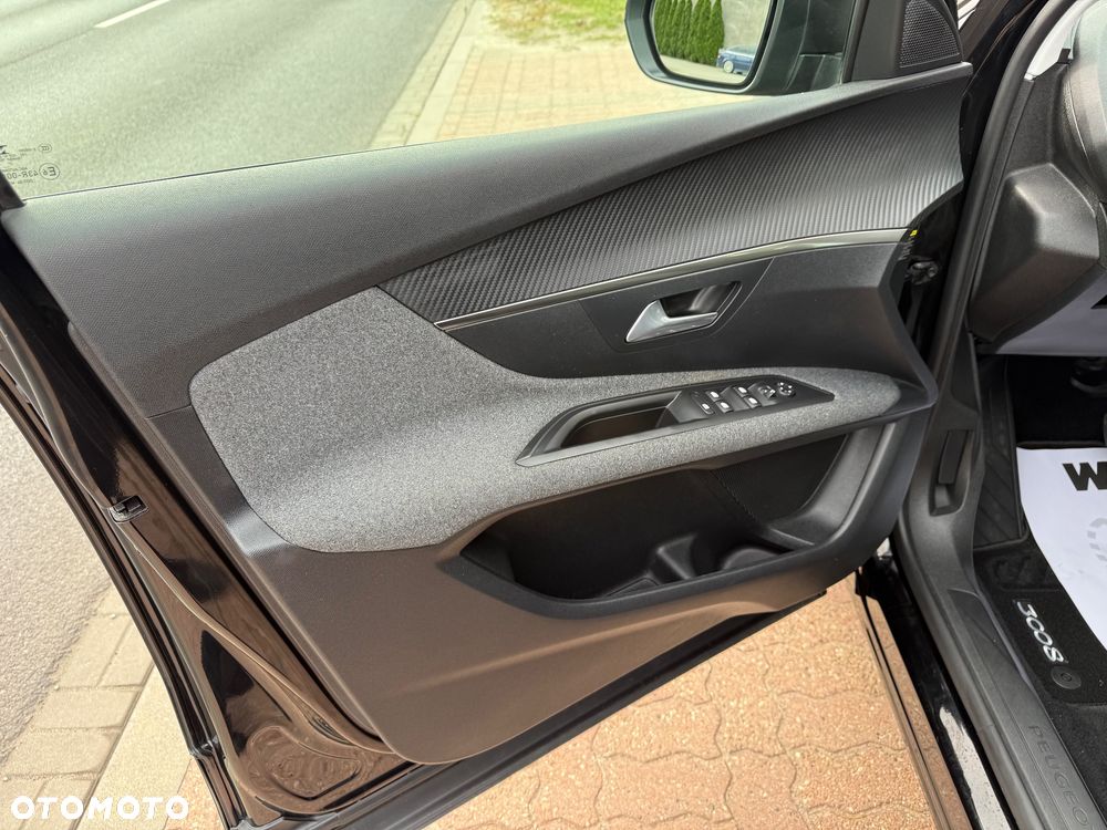 Peugeot 3008 - 24