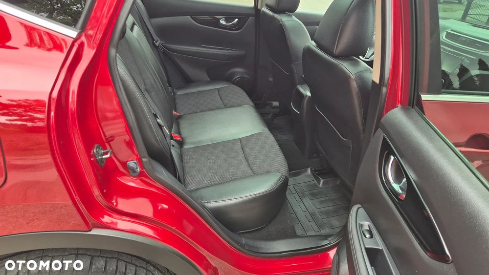 Nissan Qashqai 1.6 DIG-T Tekna+ - 16