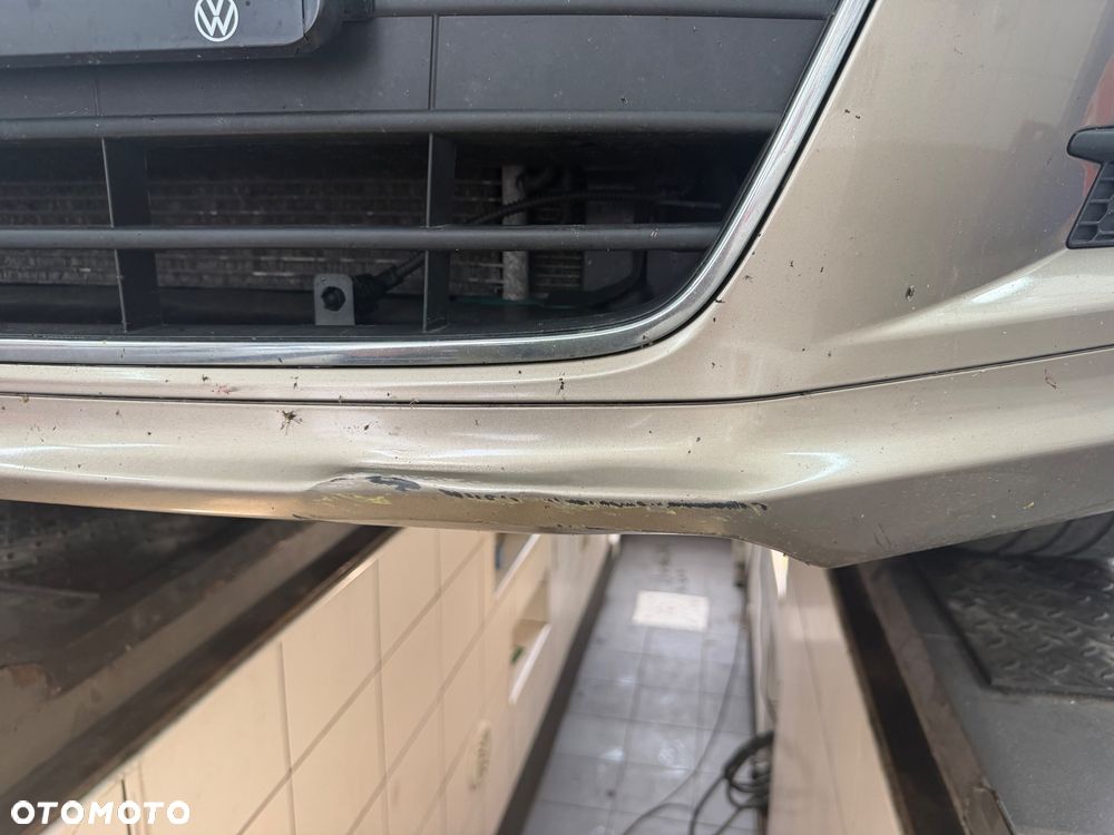 Volkswagen Tiguan - 11