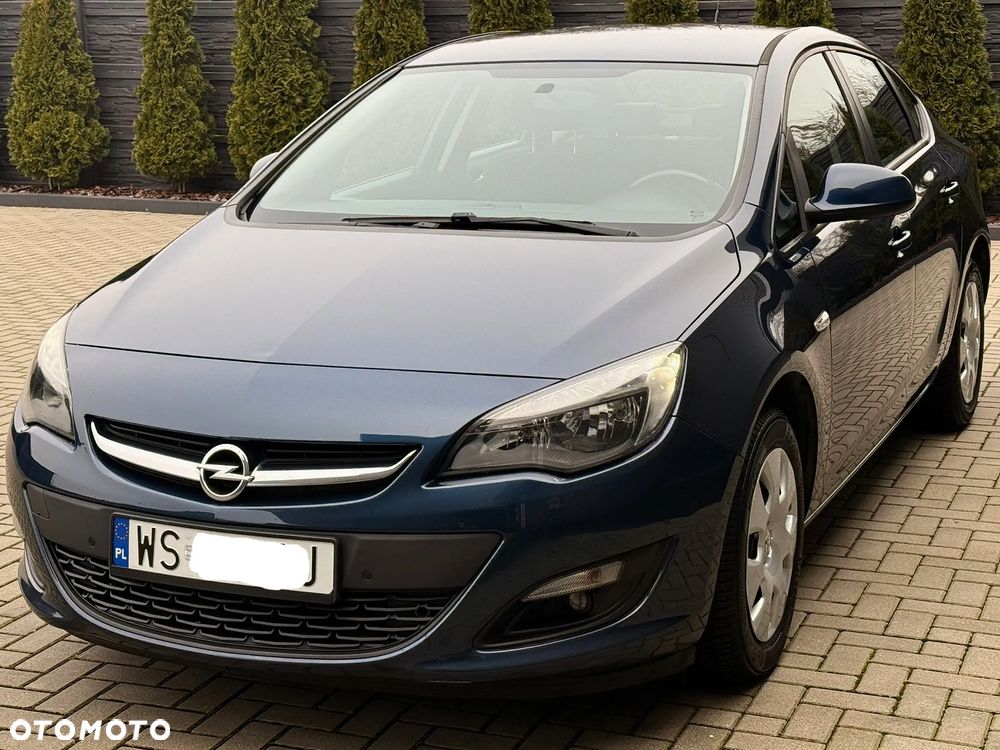 Opel Astra 1.6 Active - 1