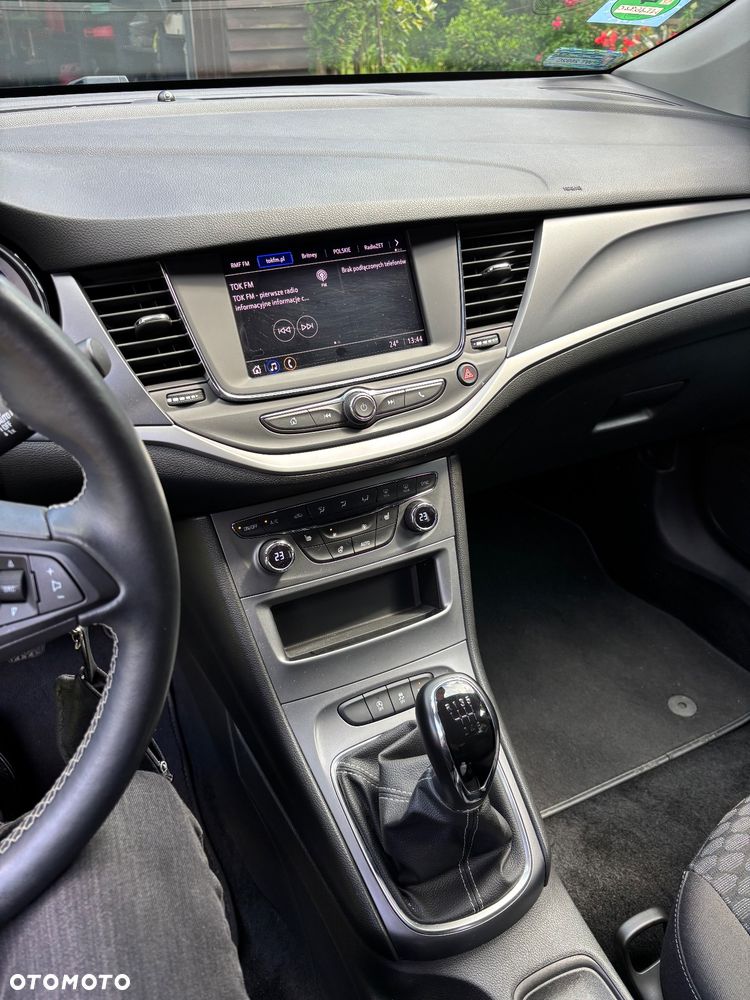 Opel Astra V 1.2 T Business Elegance S&S - 3