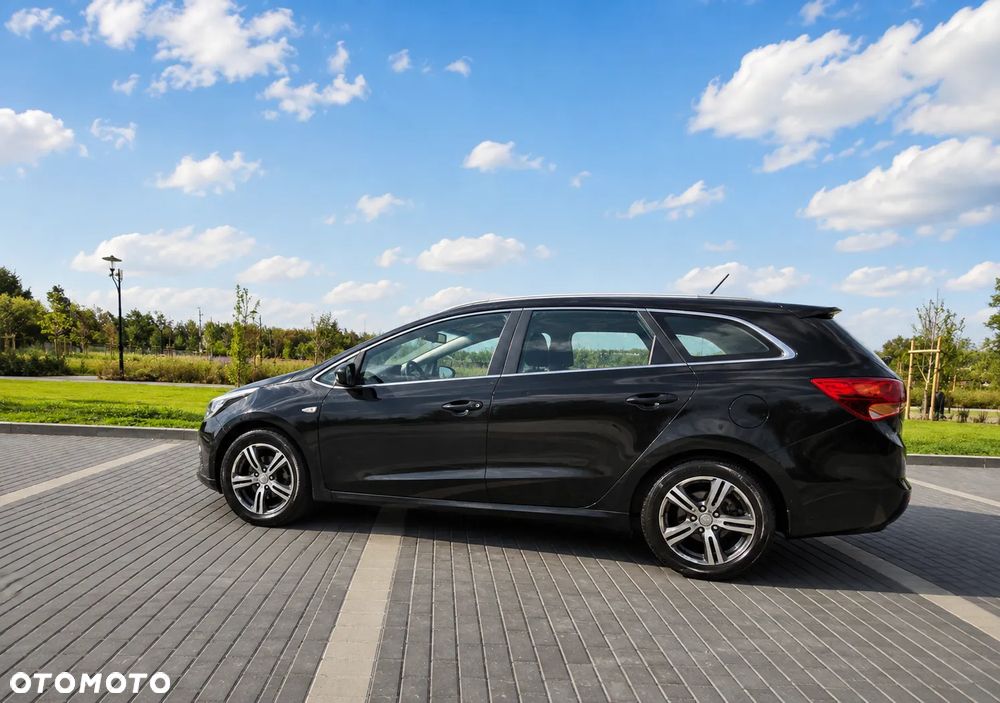Kia Ceed 1.6 CRDi XL - 1