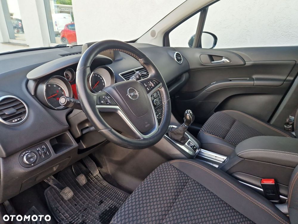 Opel Meriva - 9
