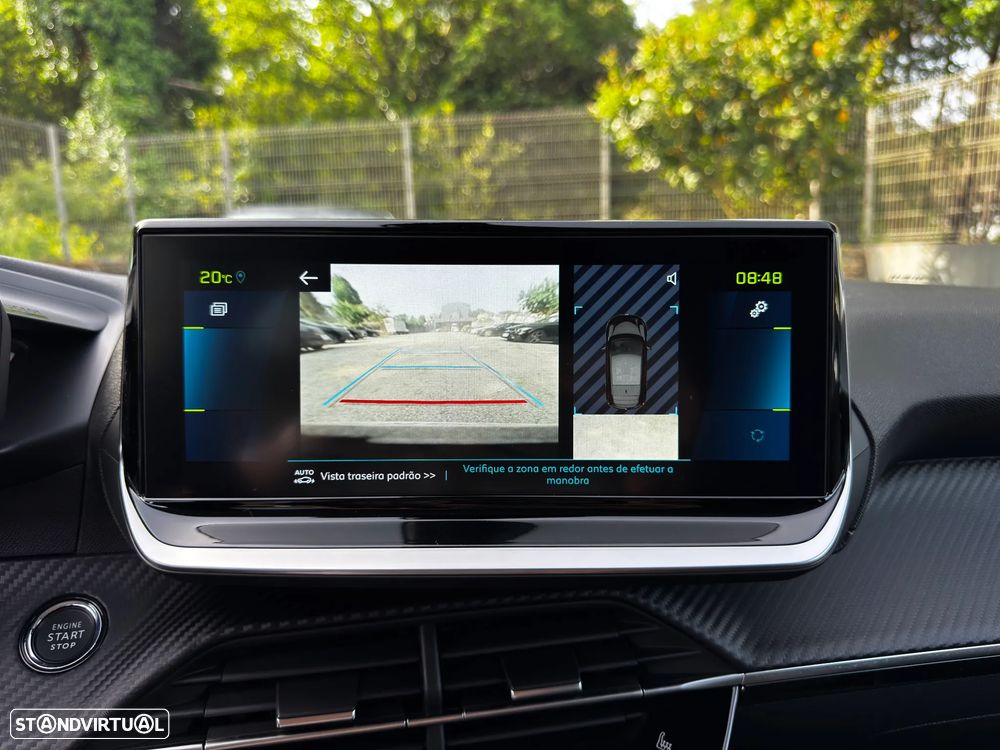 Peugeot e-208 Allure - 9