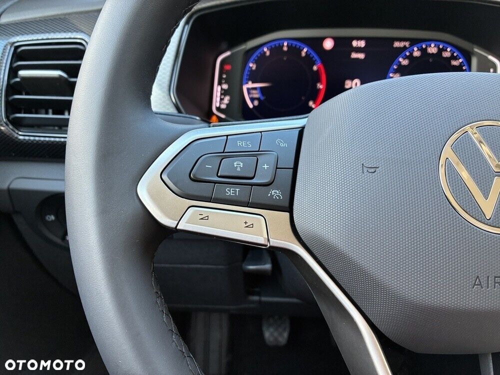 Volkswagen T-Cross - 15