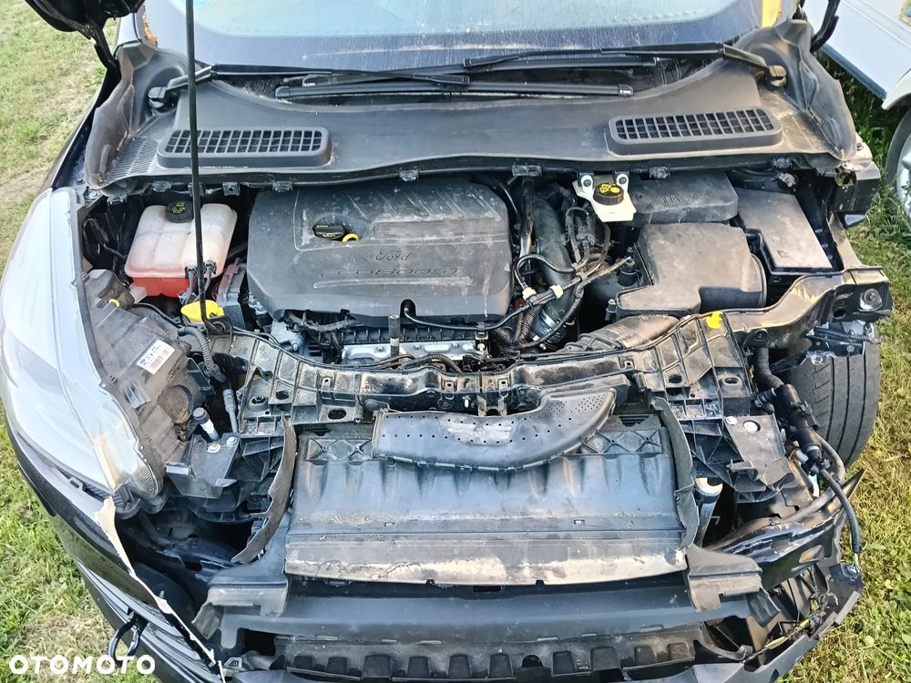 Ford Kuga - 8