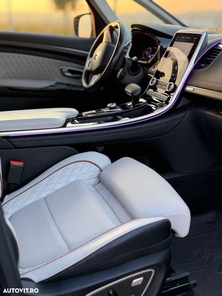 Renault Espace BLUE dCi 200 EDC INITIALE PARIS - 12