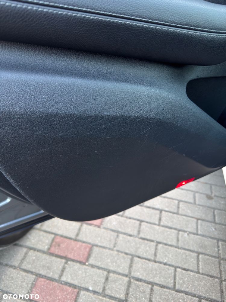 Mercedes-Benz GLE - 15