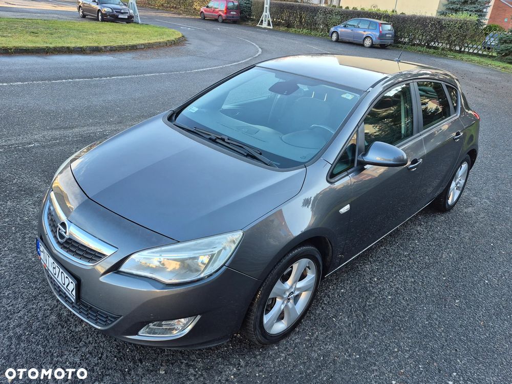 Opel Astra 1.4 Turbo Cosmo - 5