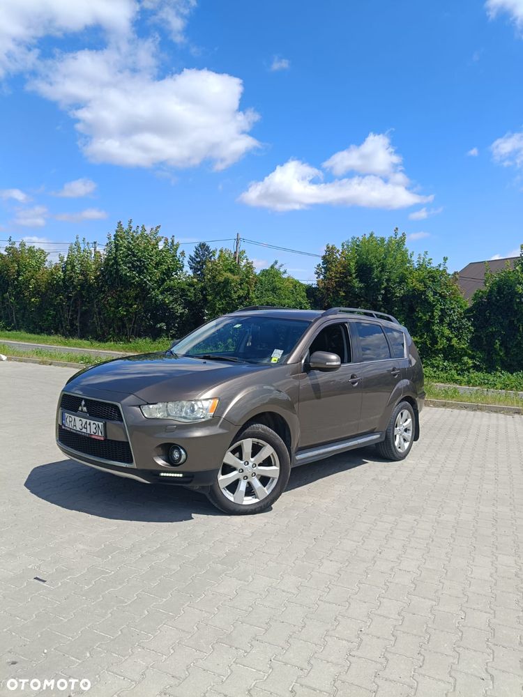 Mitsubishi Outlander 2.2 DID Instyle NAVI EU5 - 2