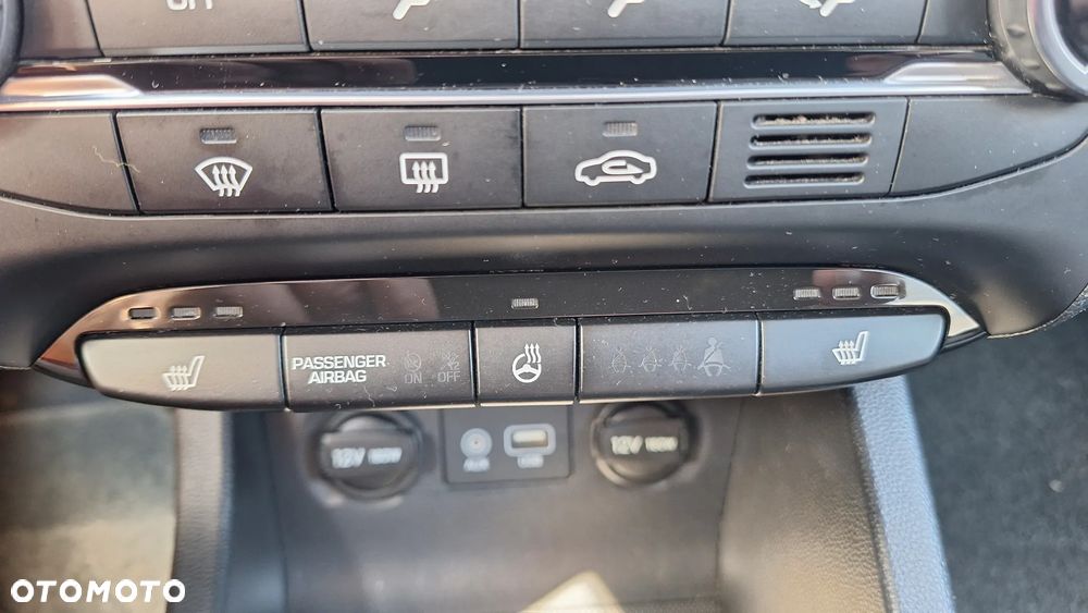 Hyundai i20 1.2 BlueDrive Comfort - 13