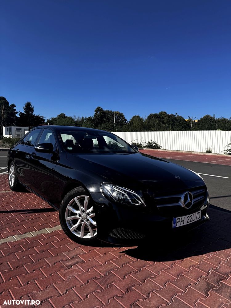 Mercedes-Benz E 220 d Aut. - 1