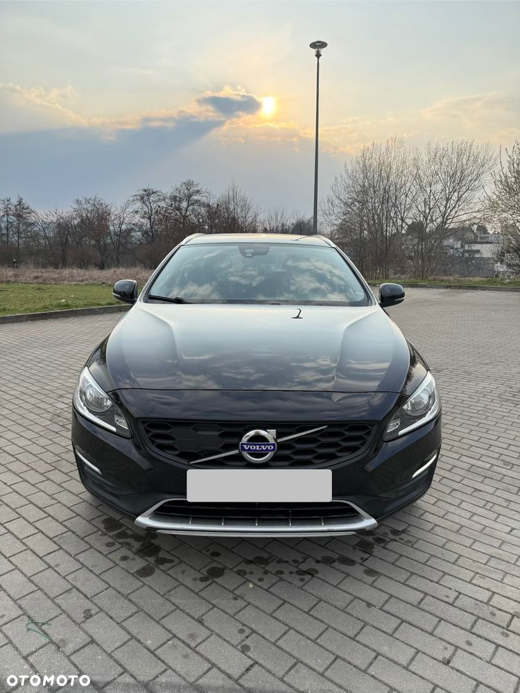 Volvo V60 Cross Country D3 Geartronic Summum - 9